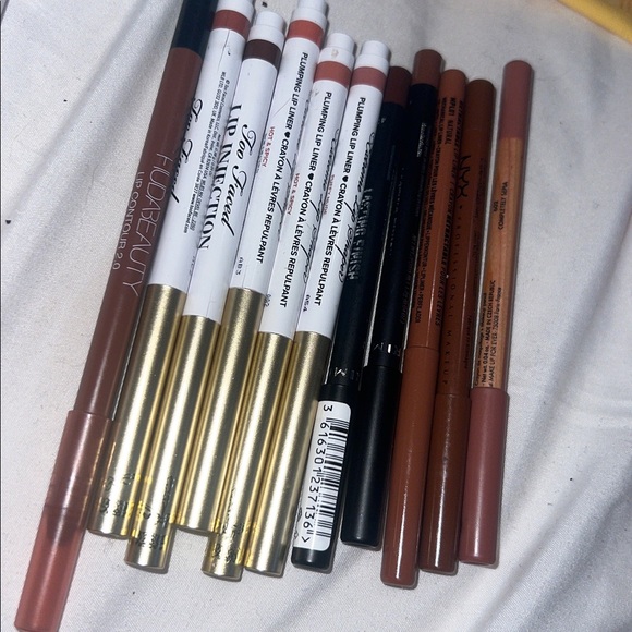 Too Faced Lip Injection Lip Liner Collection - Bold Shades